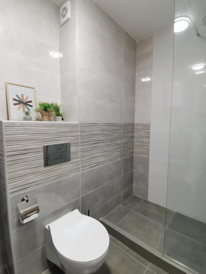 Cozy One-Bedroom Apartment At Ljubovic Park Podgorica Exterior photo